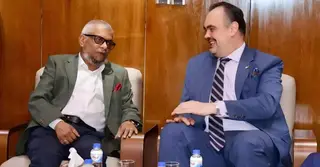 শ্রম আইন সংশোধন নিয়ে মন্ত্রীর সঙ্গে মা‌র্কিন রাষ্ট্রদূতের আলোচনা